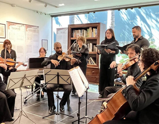 Camerata Inconfidentes faz apresentação
