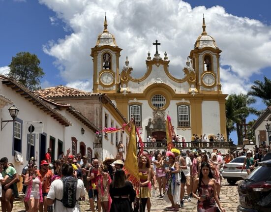 Governo de Minas abre