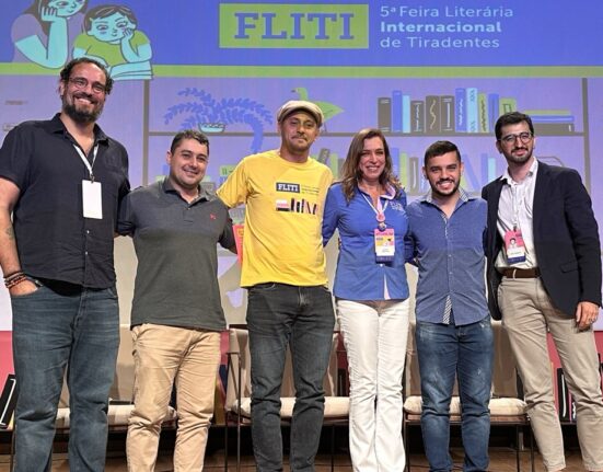 Tiradentes recebe autores, lançamentos